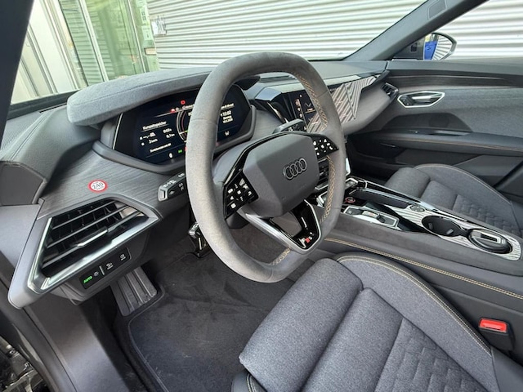 Audi e-tron GT