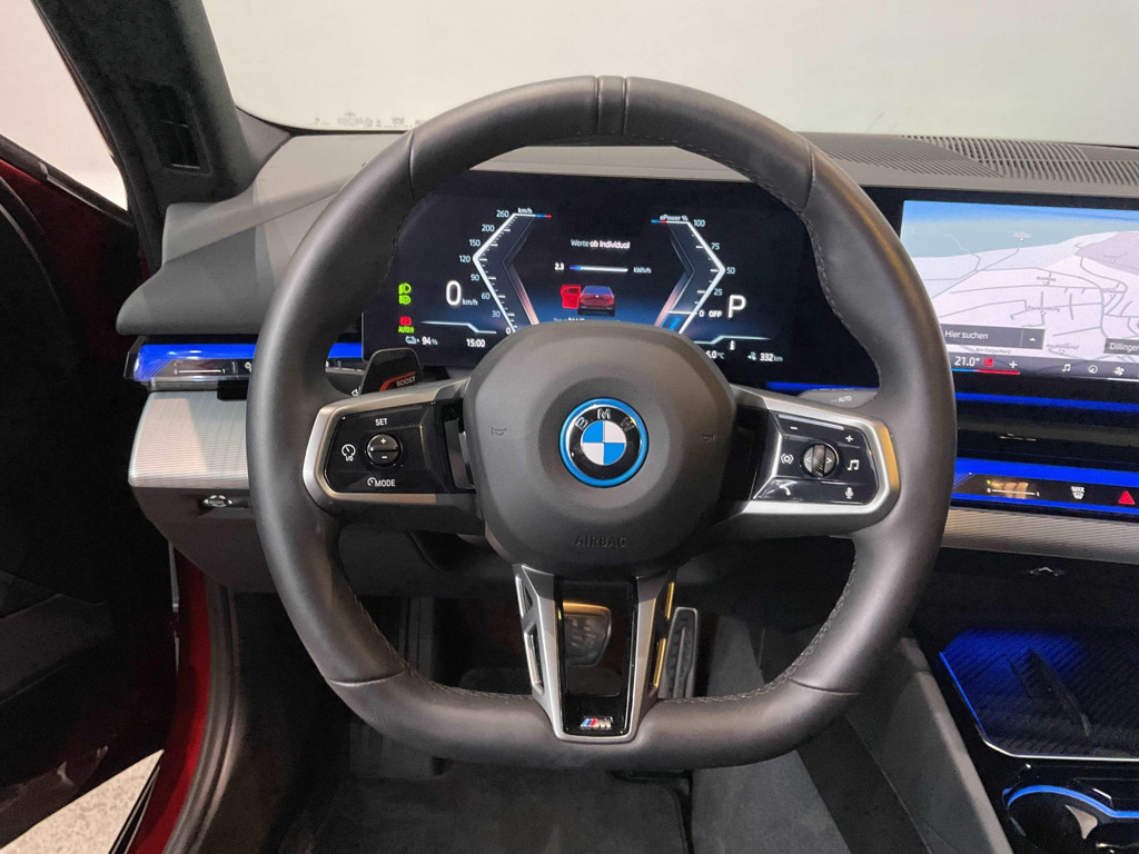 BMW i5