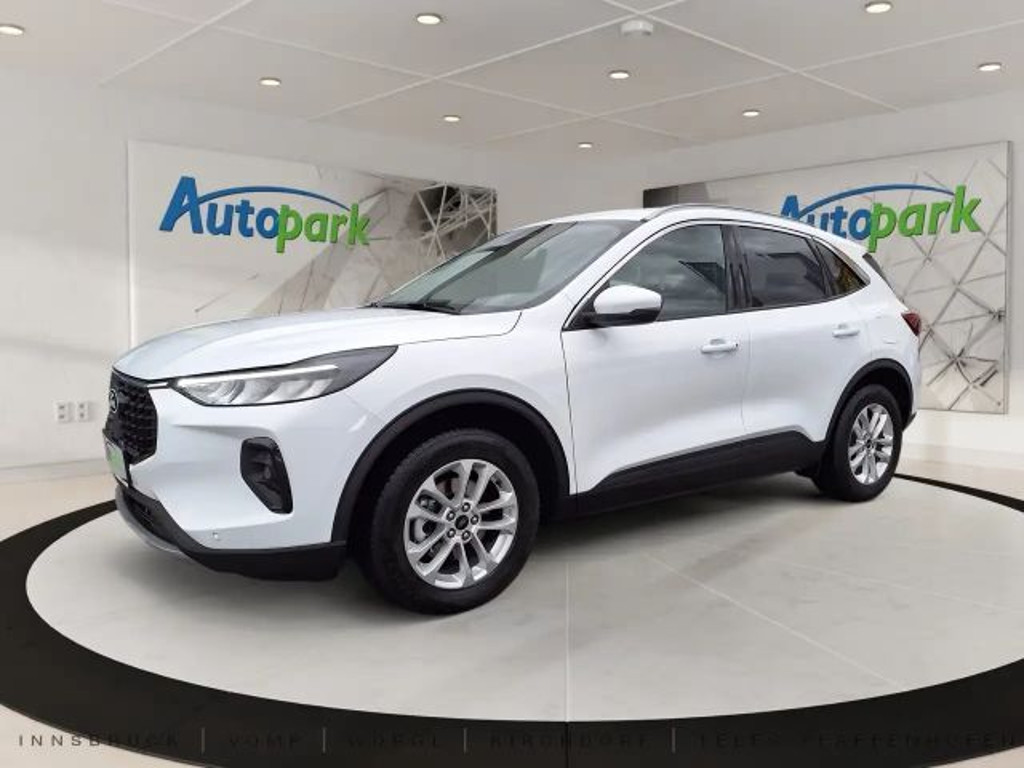 Ford Kuga Titanium Hybrid AWD
