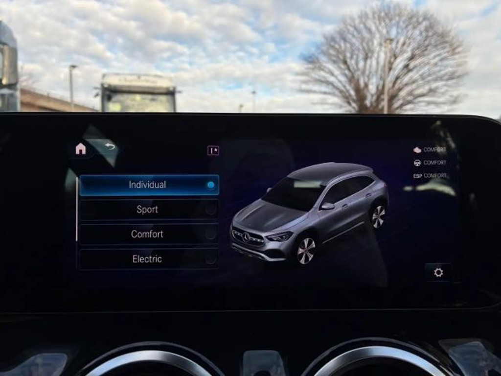 Mercedes-Benz GLA-Klasse