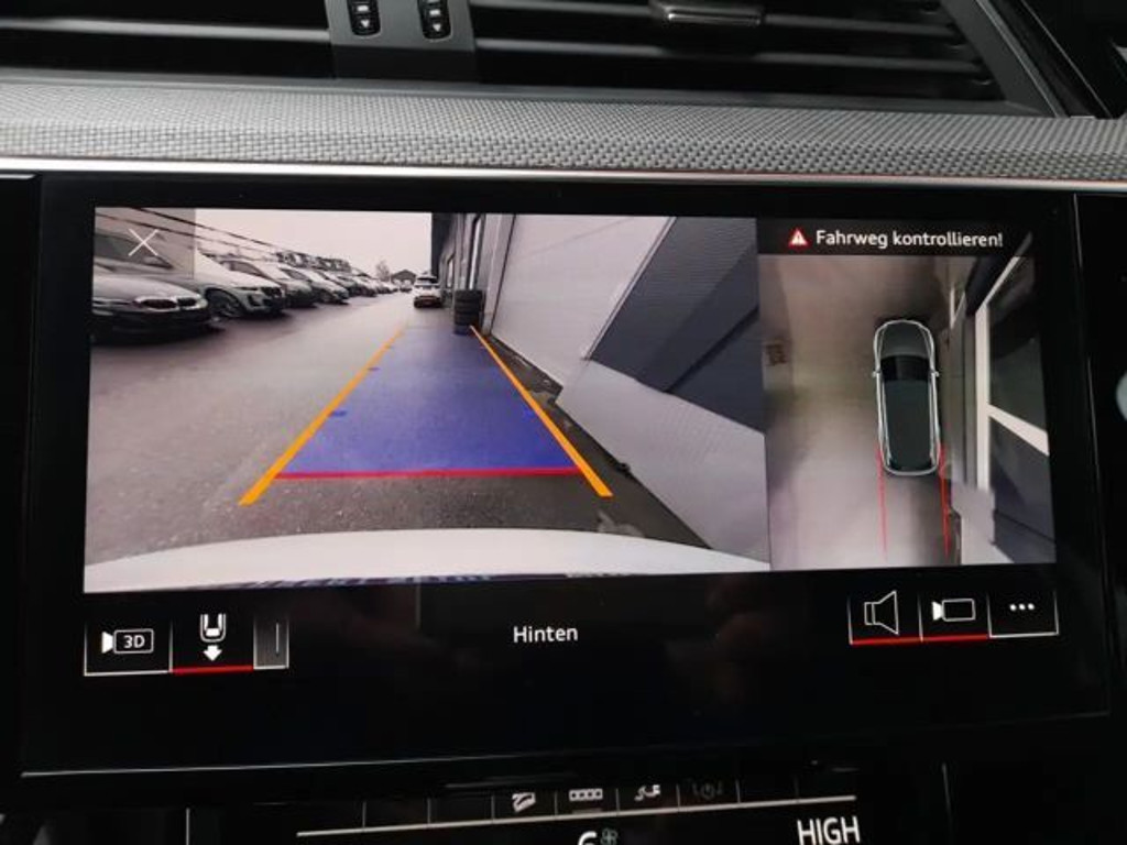 Audi e-tron Quattro Black Edition S-Line 50