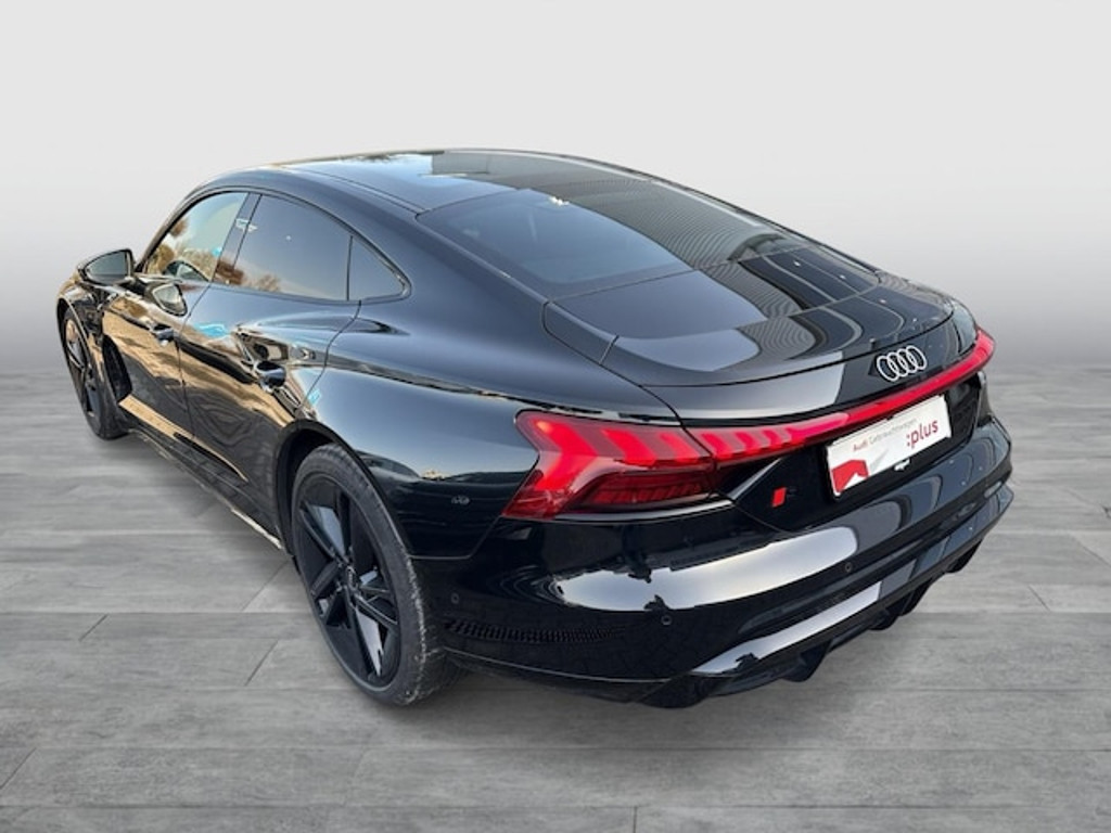 Audi e-tron GT