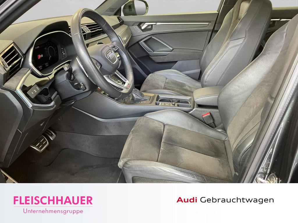 Audi RS Q3
