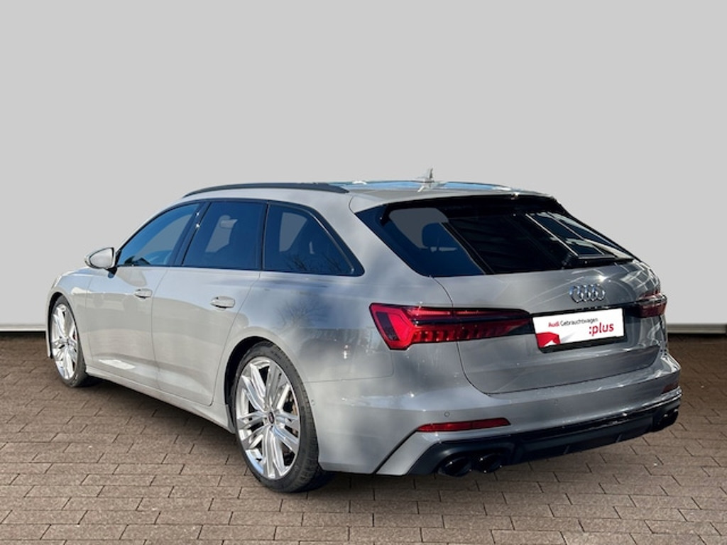 Audi S6