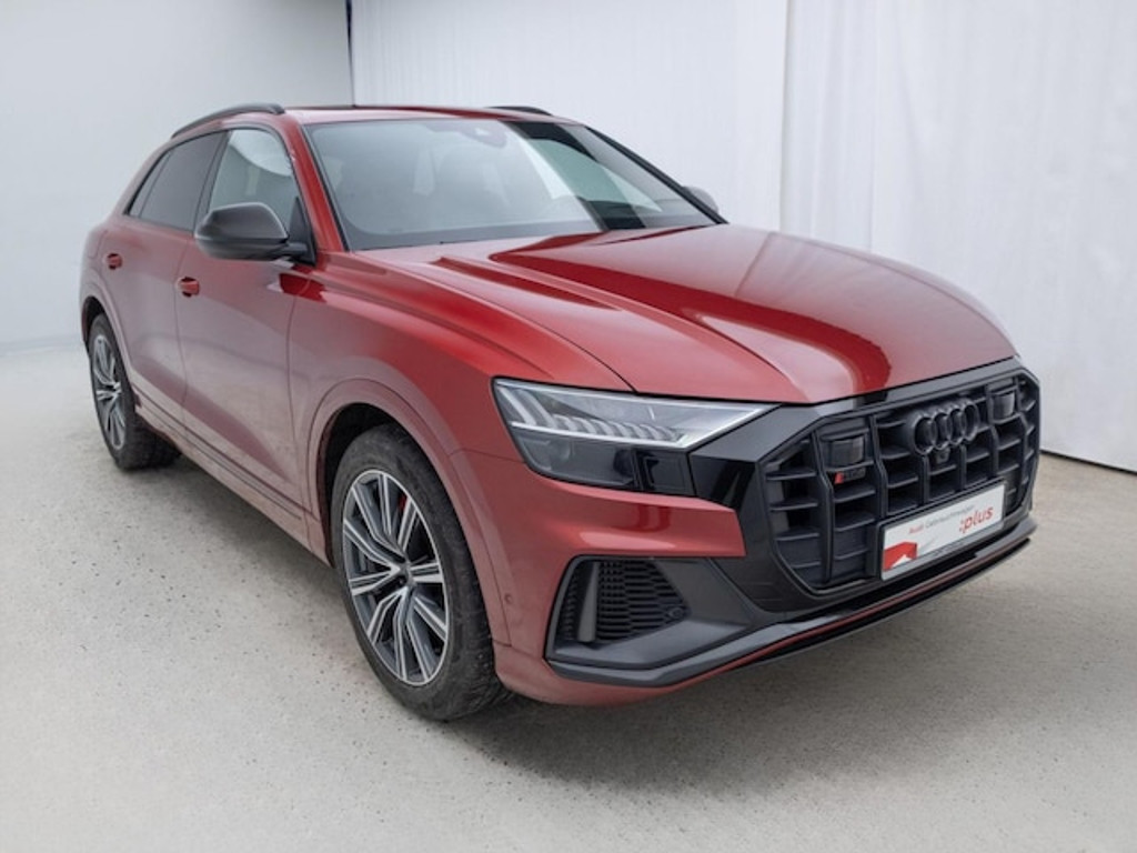 Audi SQ8