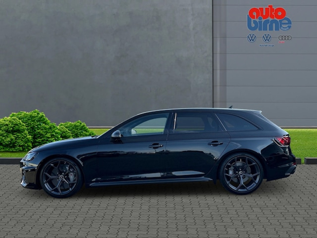 Audi RS4
