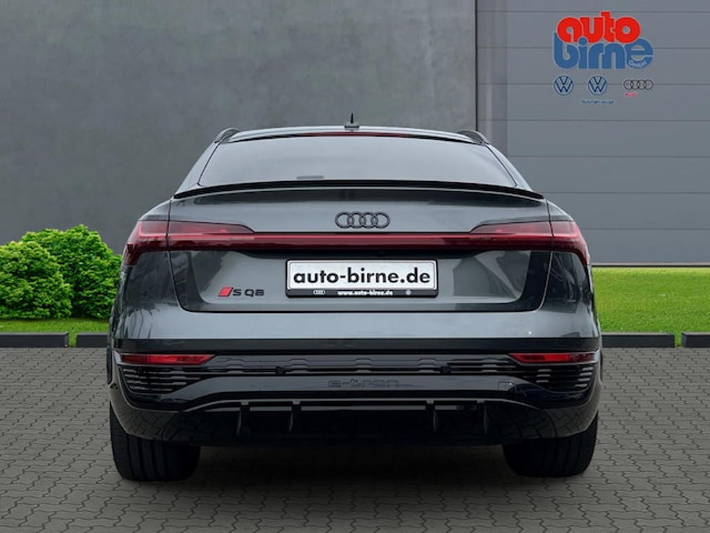 Audi Q8 e-tron