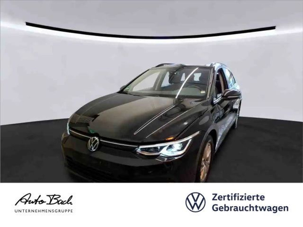 Volkswagen Golf DSG Life Variant Plus 1.5 eTSI