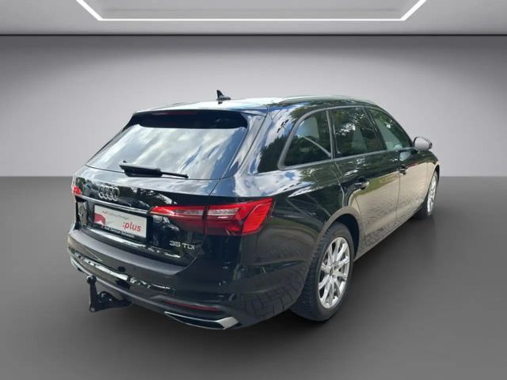 Audi A4 Avant S-Tronic 2.0 TDI