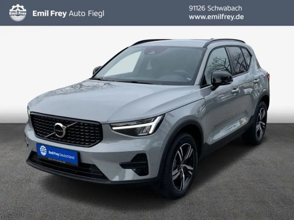 Volvo XC40 Plus Dark