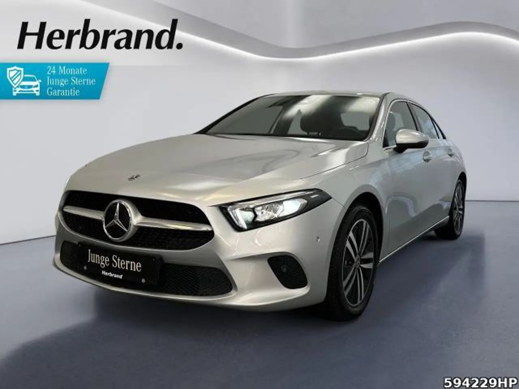 Mercedes-Benz A-Klasse A 250 Progressive
