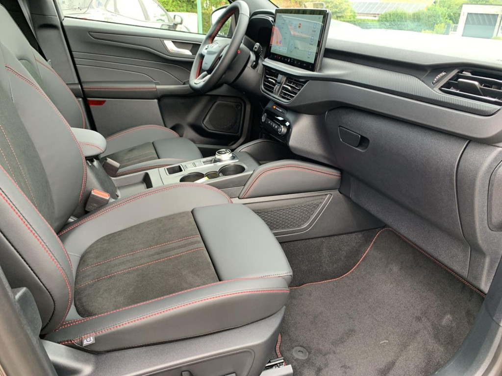 Ford Kuga ST Line Plug in Hybrid Hybrid X