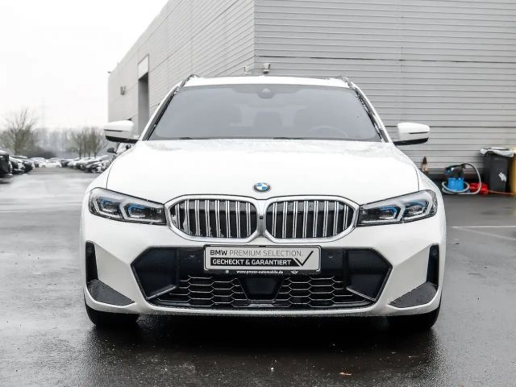 BMW 3 Serie 320 M-Sport Touring 320i