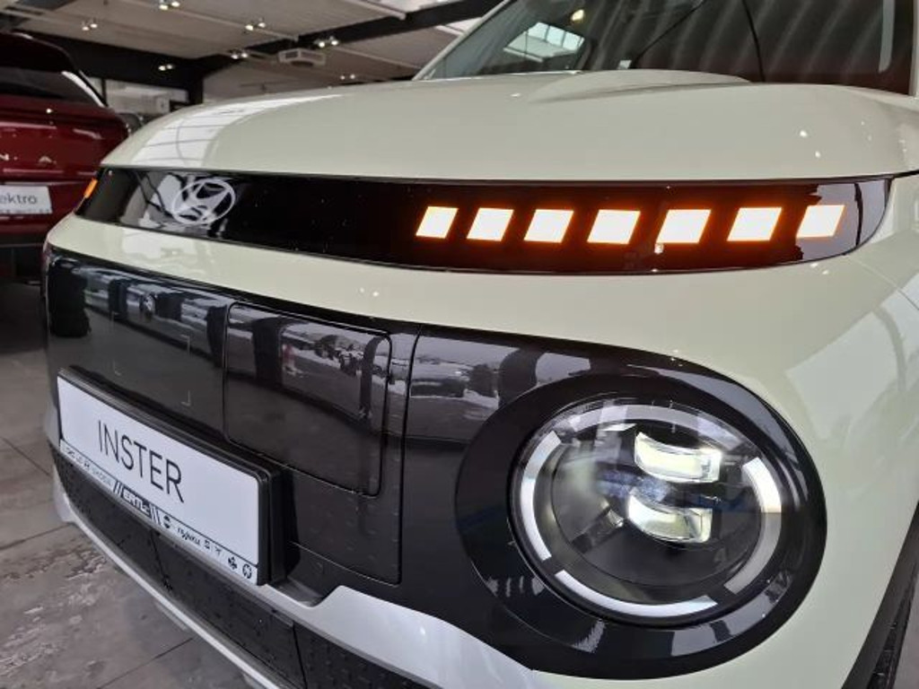 Hyundai INSTER
