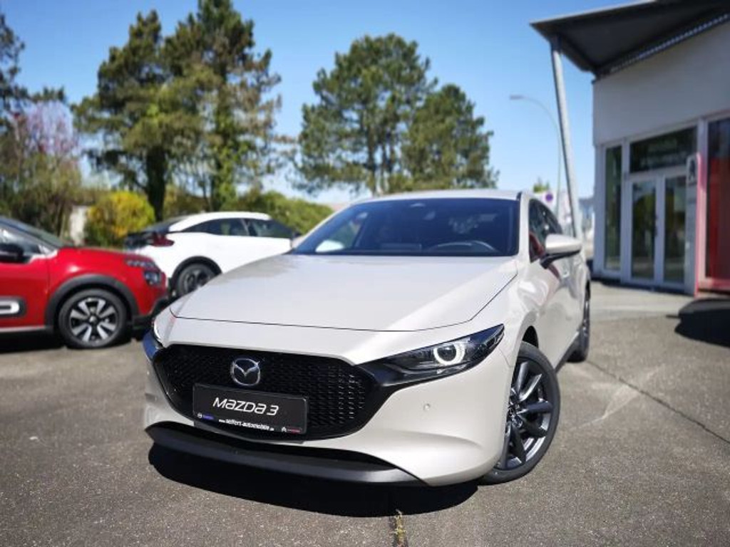 Mazda 3 SkyActiv Exclusive-line 2.5L e-Skyactiv