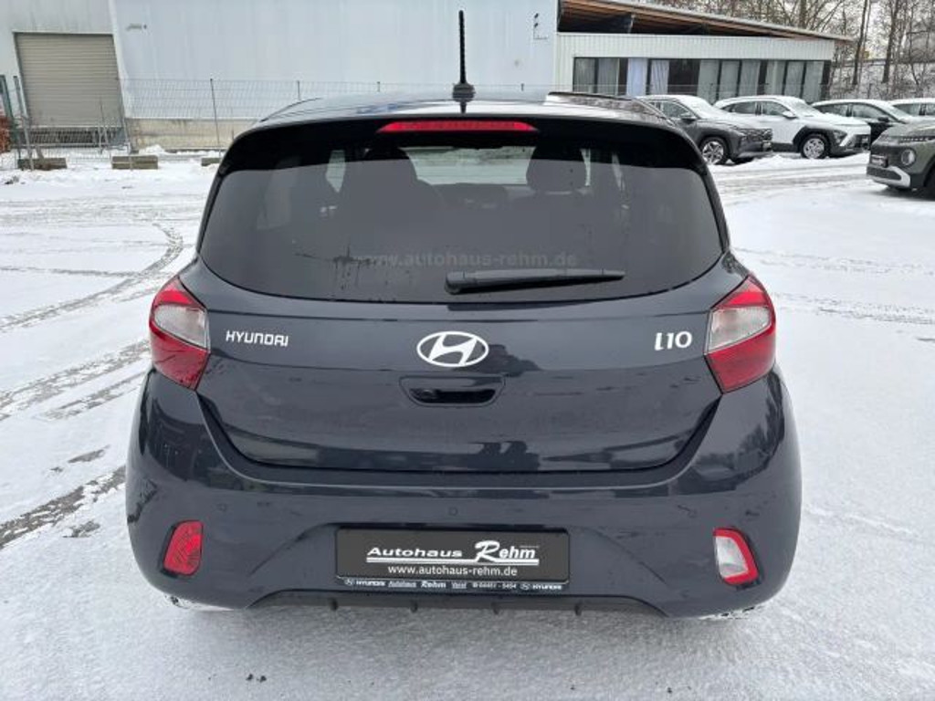 Hyundai i10