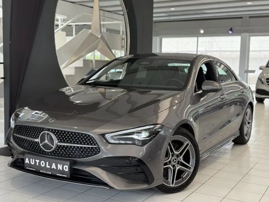 Mercedes-Benz CLA-Klasse CLA 200 AMG Line Coupé CLA 200 d