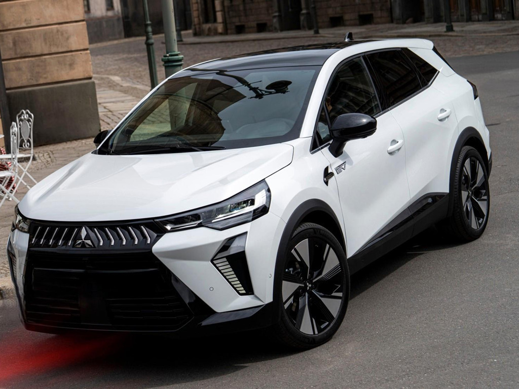 Mitsubishi Grandis HEV First Edition