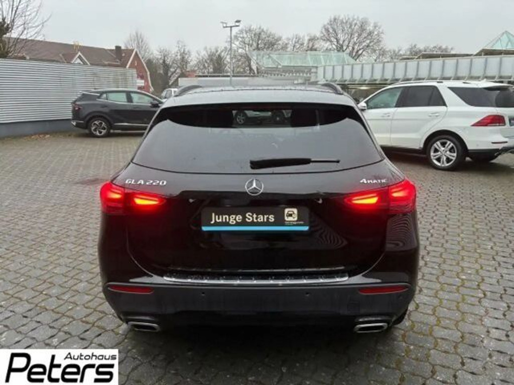 Mercedes-Benz GLA-Klasse
