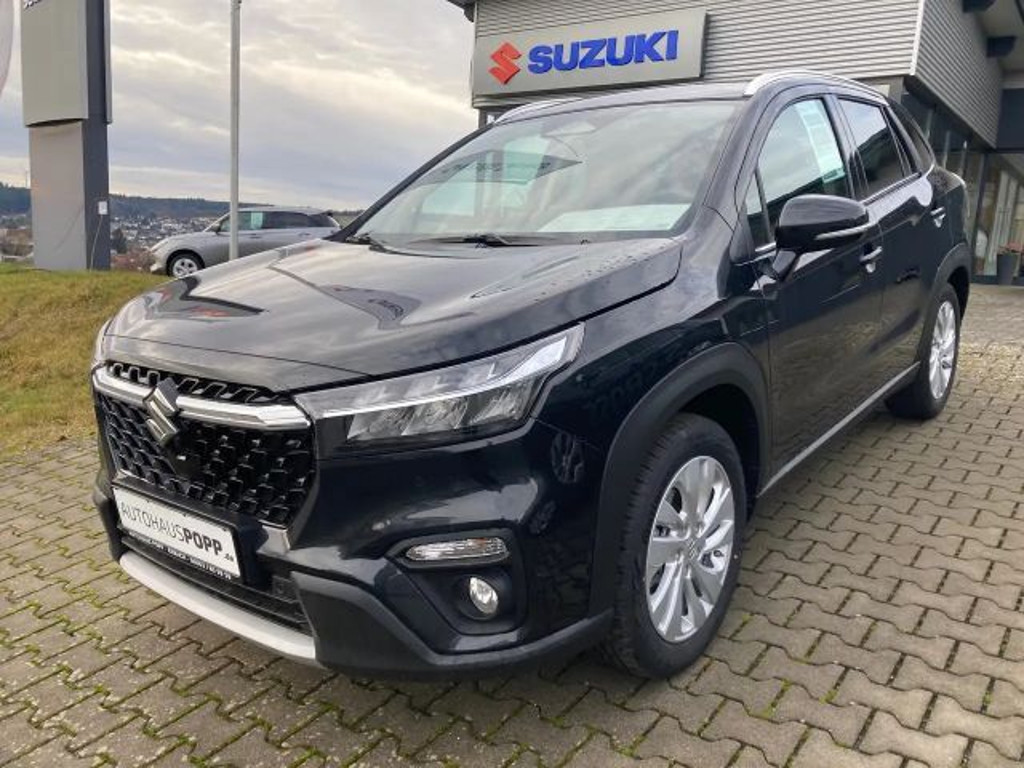 Suzuki S-Cross Hybrid