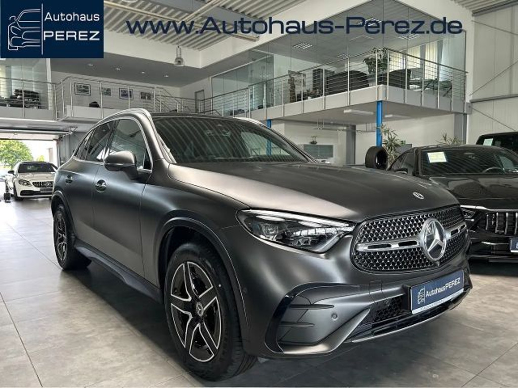 Mercedes-Benz GLC-Klasse GLC 300 4MATIC AMG Line Premium GLC 300 d