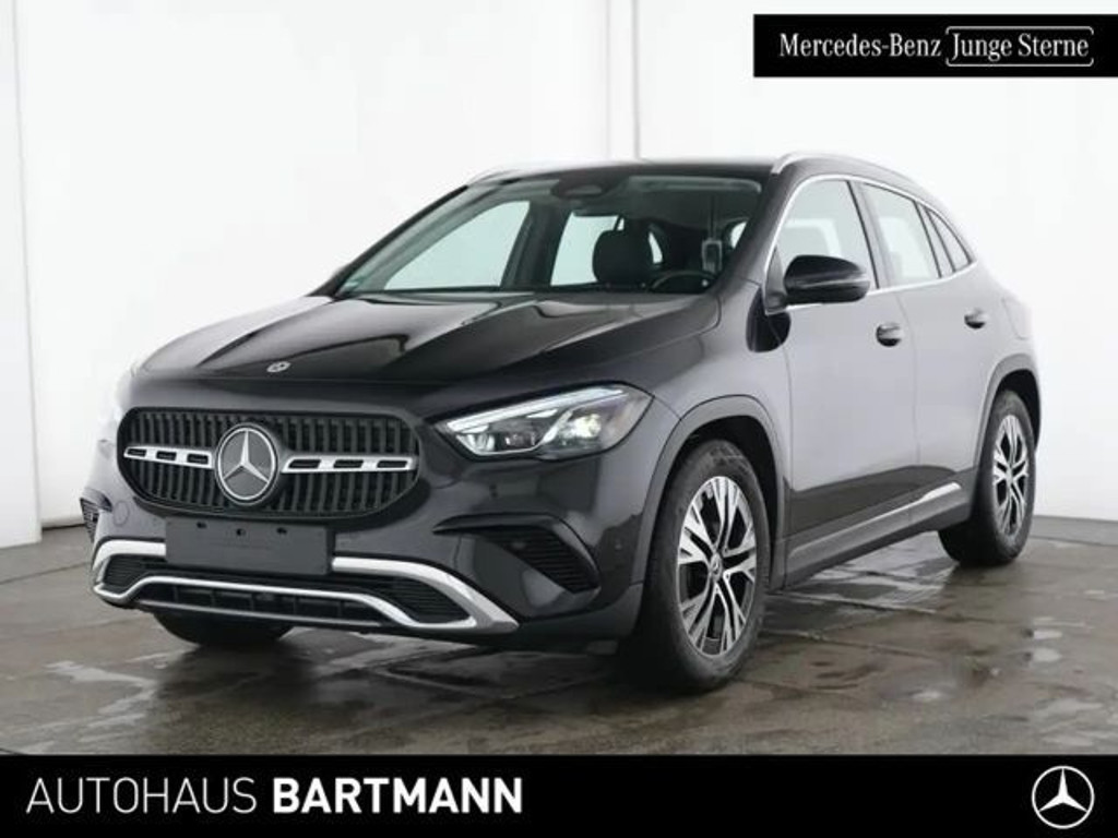 Mercedes-Benz GLA-Klasse GLA 220 4MATIC Progressive GLA 220 d