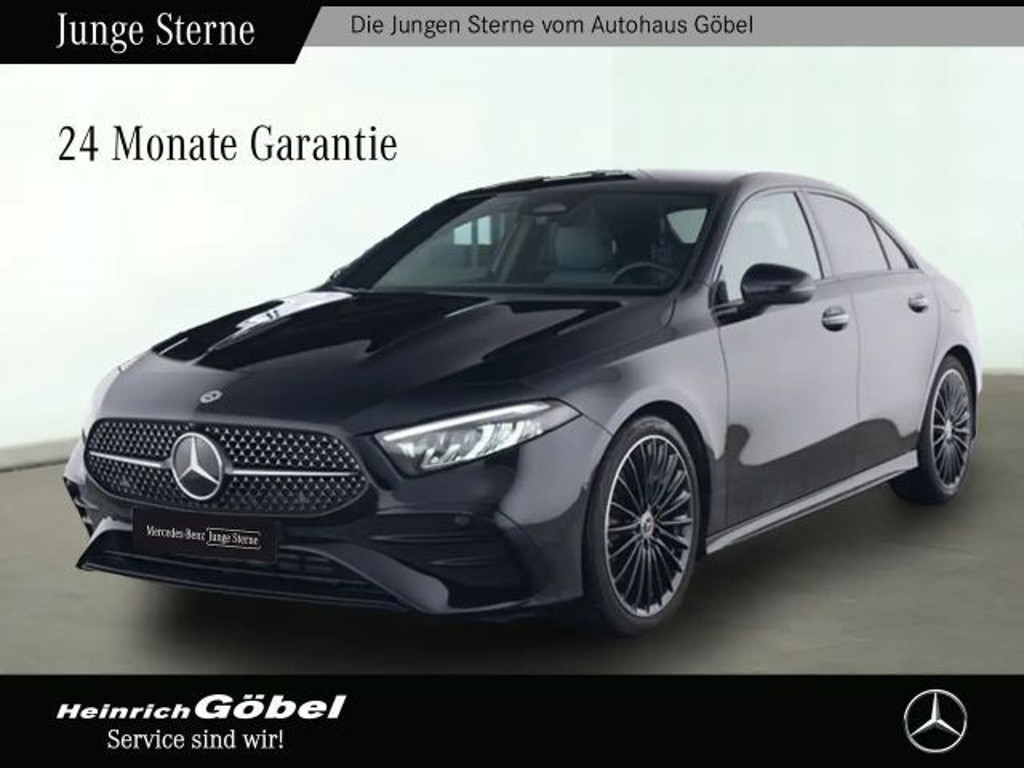 Mercedes-Benz A-Klasse A 220 AMG Line A 220 d