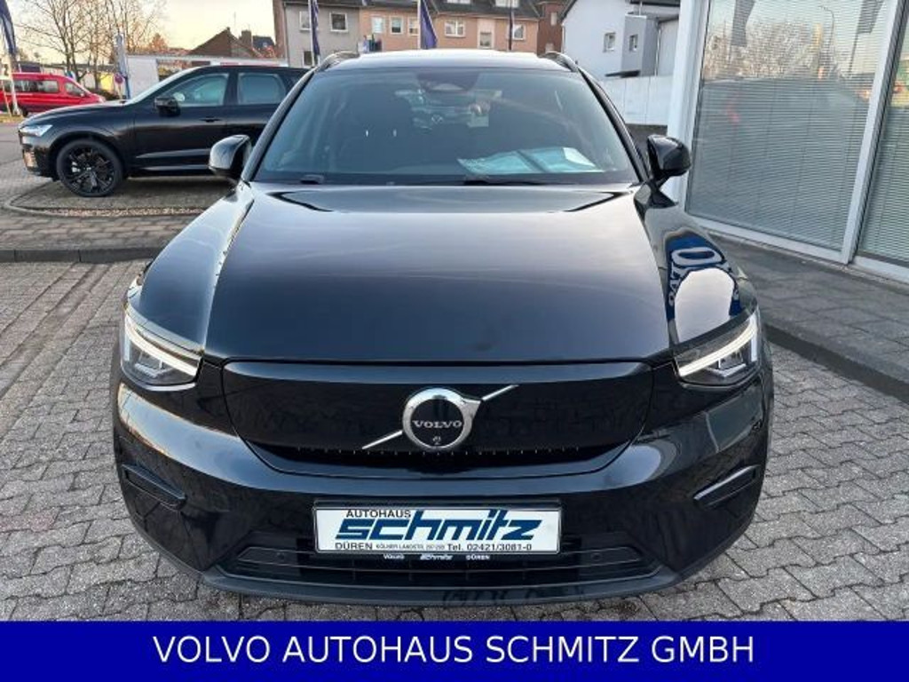 Volvo EX40