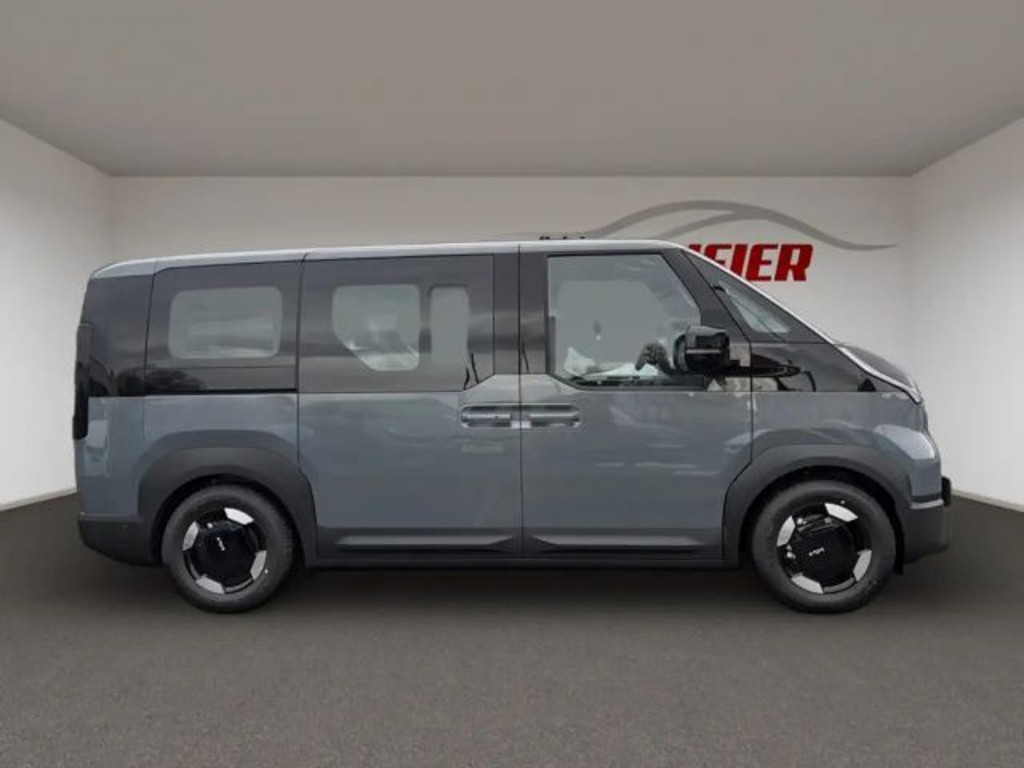 Kia PV5 Passenger