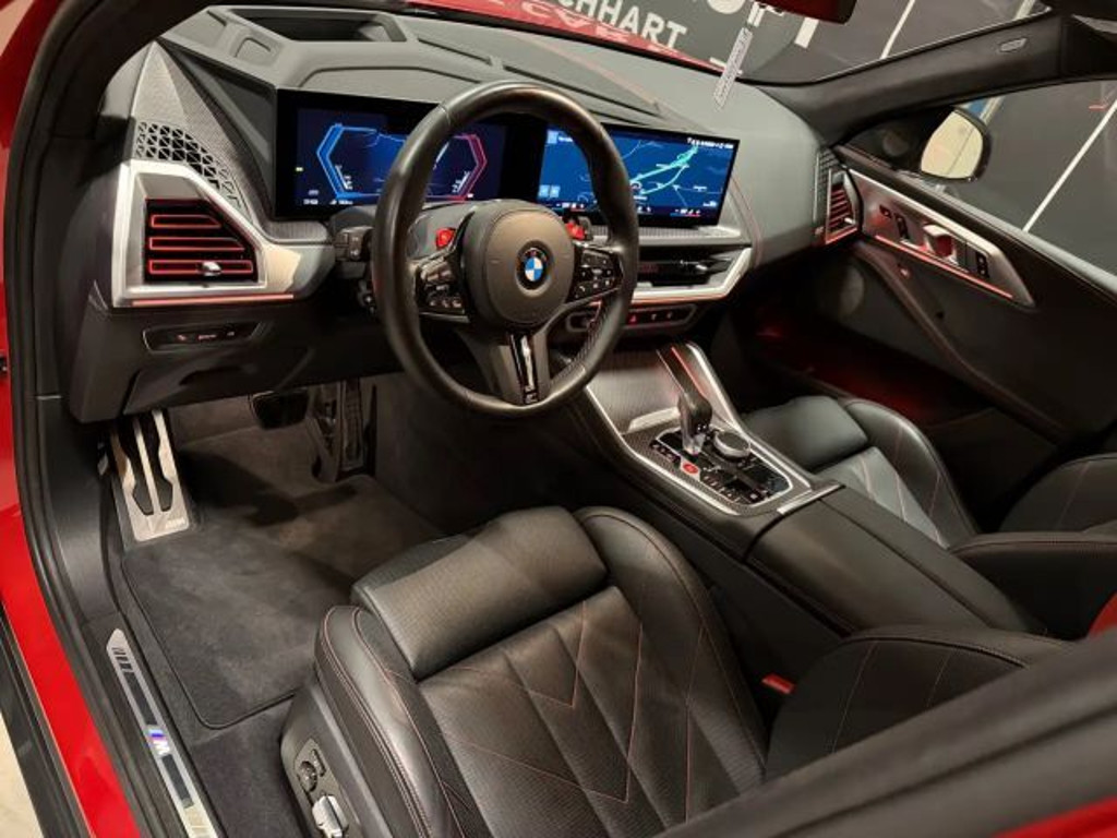 BMW XM