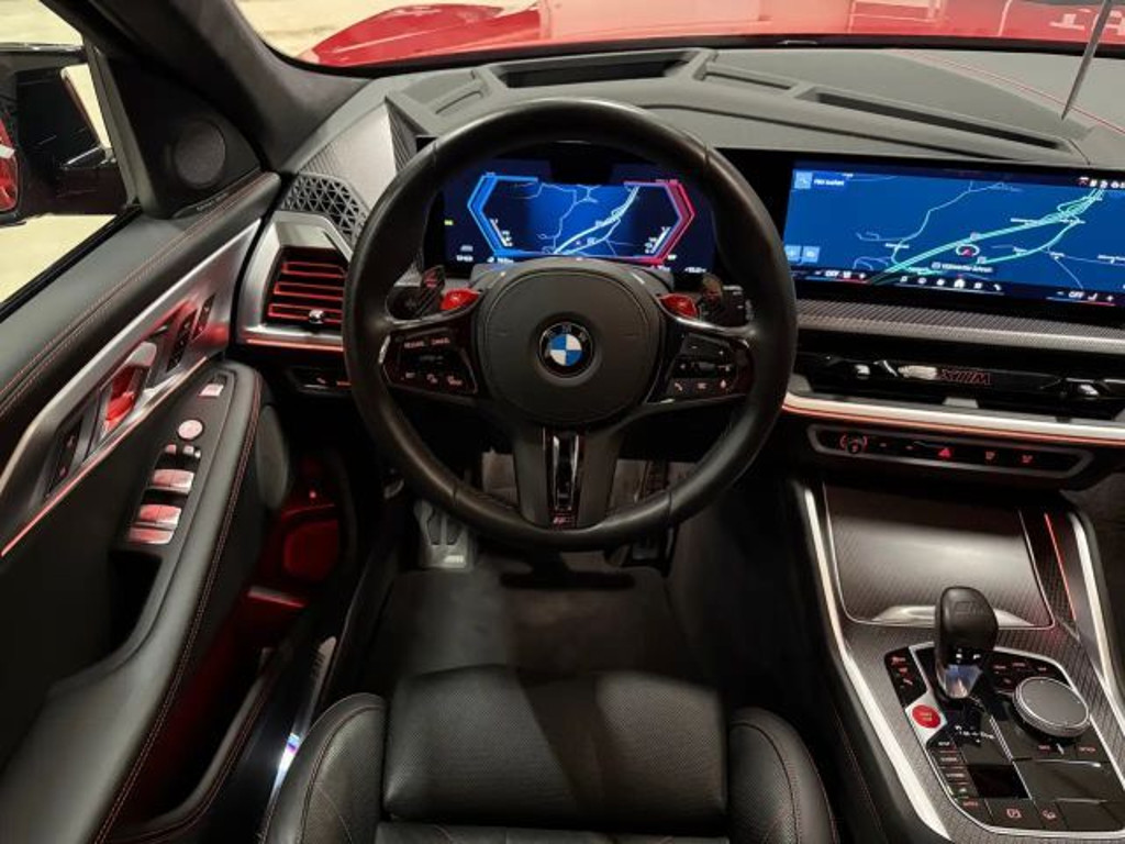 BMW XM