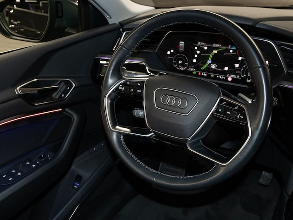 Audi Q8 e-tron