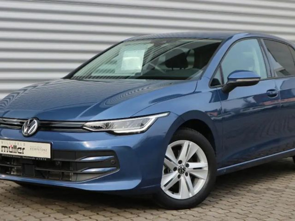 Volkswagen Golf Life