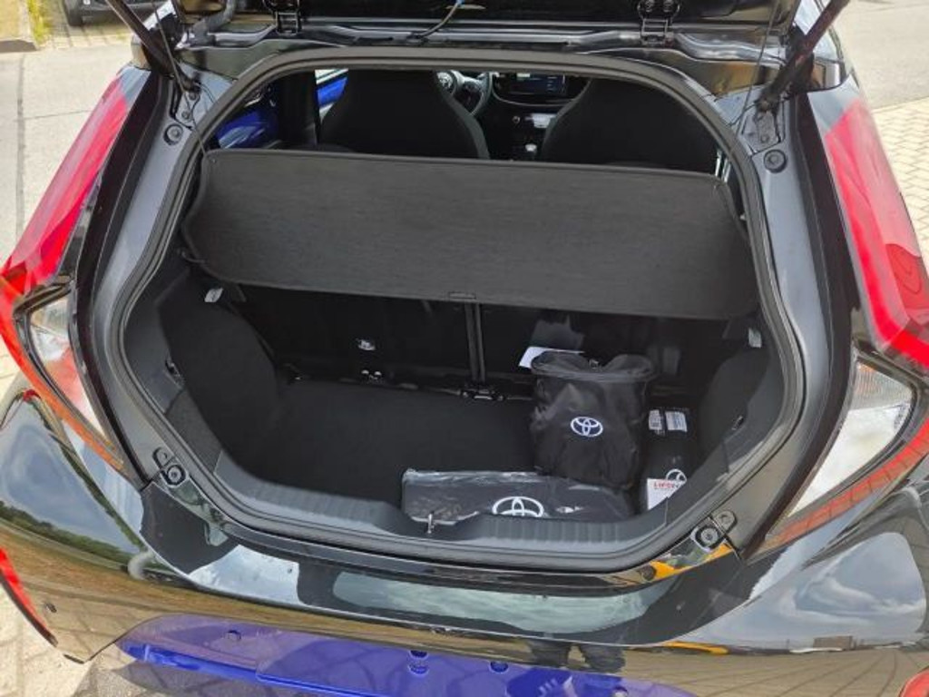 Toyota Aygo Business Hatchback 1.0 VVT-i