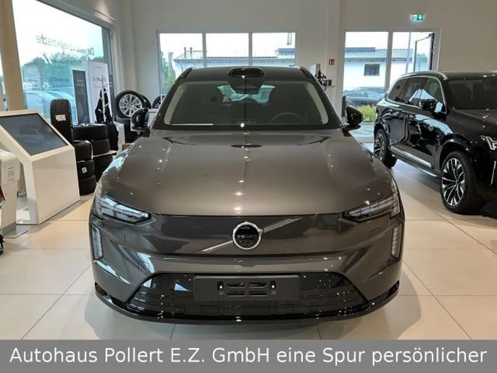 Volvo EX90
