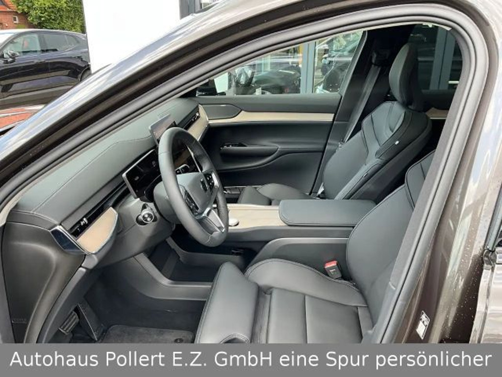 Volvo EX90