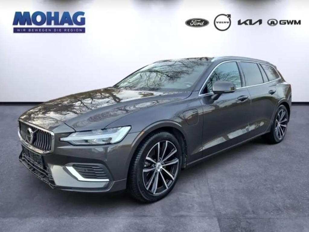Volvo V60 AWD T6 Hybrid Core
