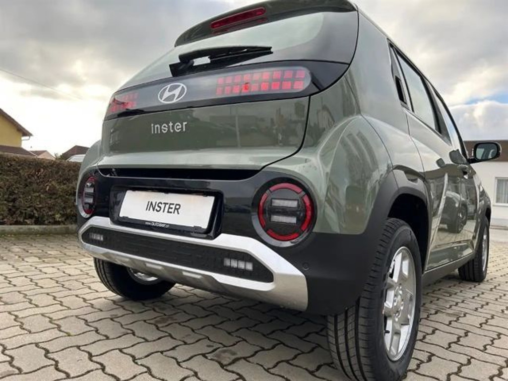 Hyundai INSTER