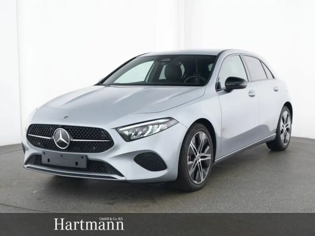 Mercedes-Benz A-Klasse A 180 Progressive Hatchback