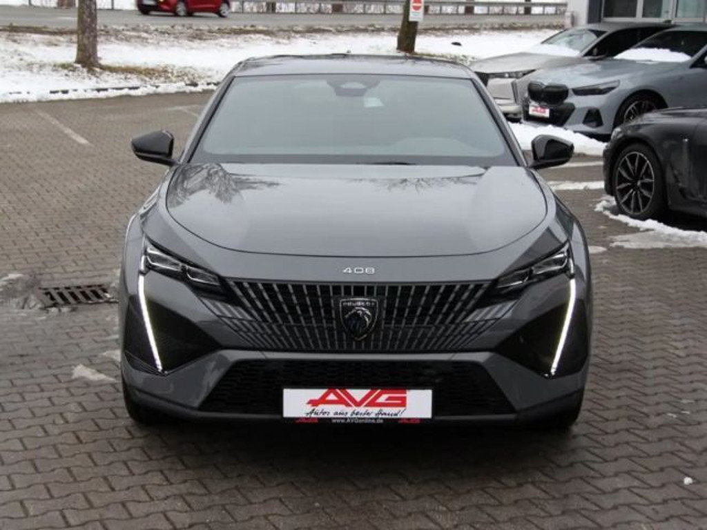 Peugeot 408