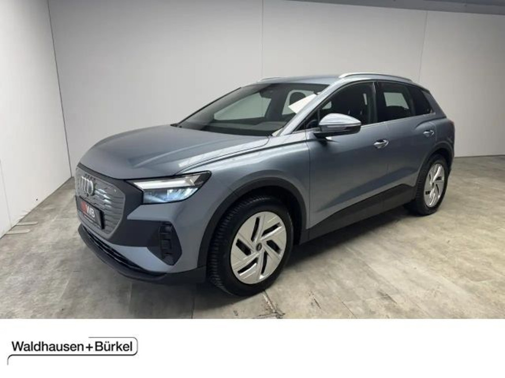 Audi Q4 e-tron basis Klima Navi Rückfahrkamera Standheizung