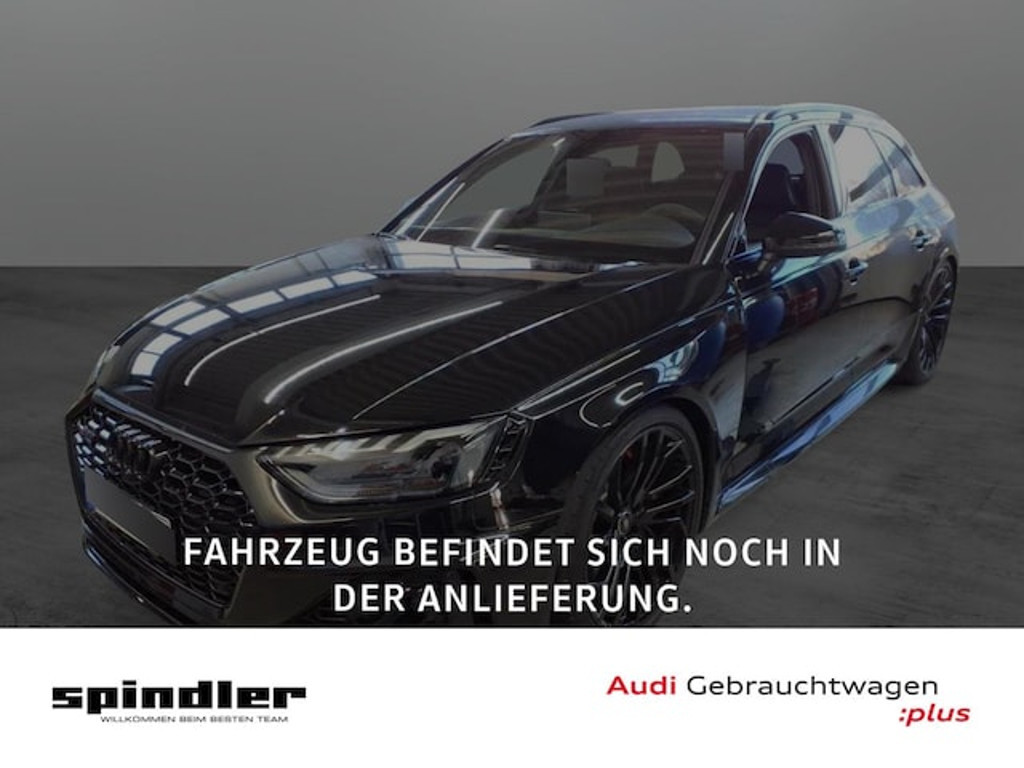 Audi RS4 Avant Quattro