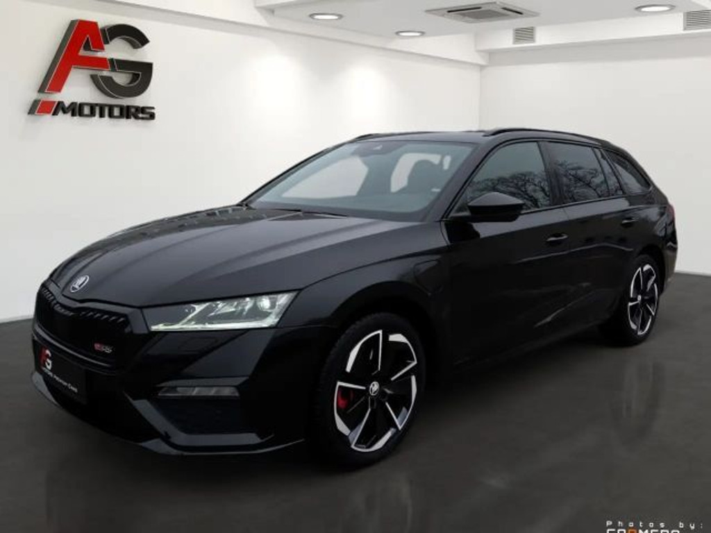 Skoda Octavia Combi RS iV