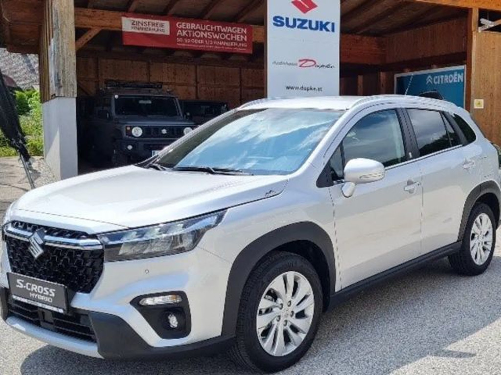 Suzuki S-Cross Hybrid