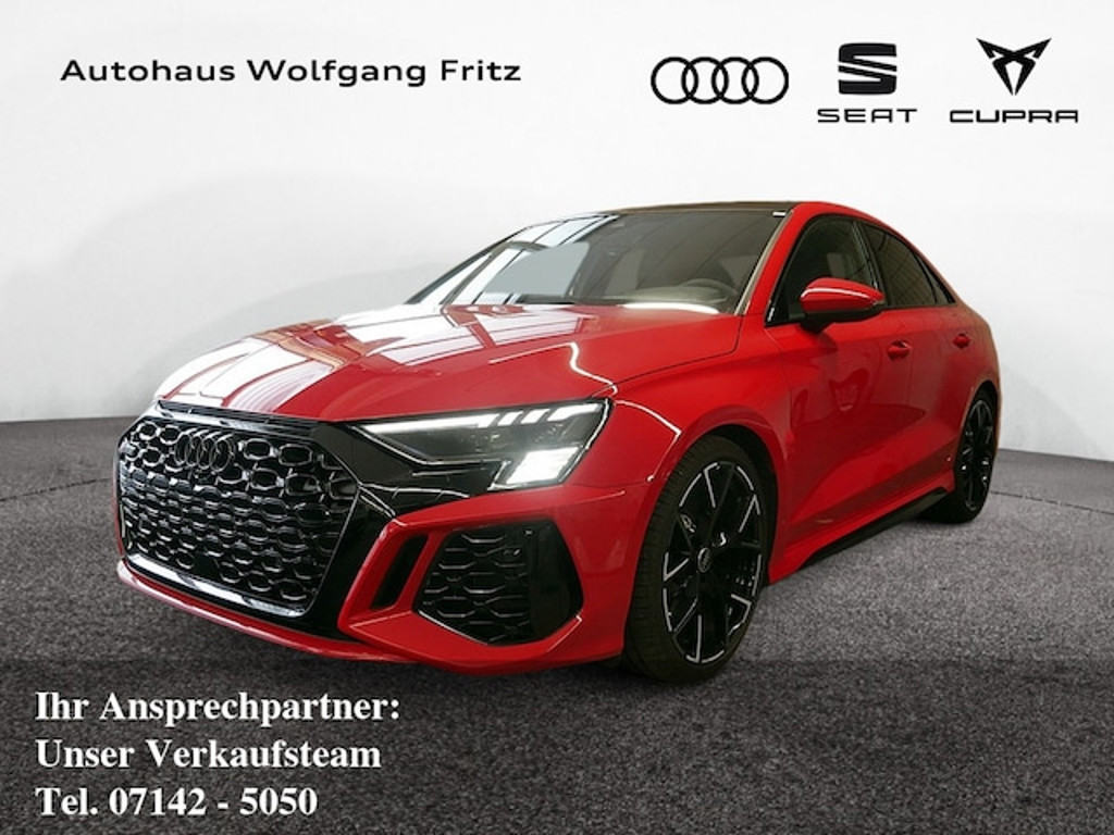 Audi RS3 Sedan Quattro S-Tronic