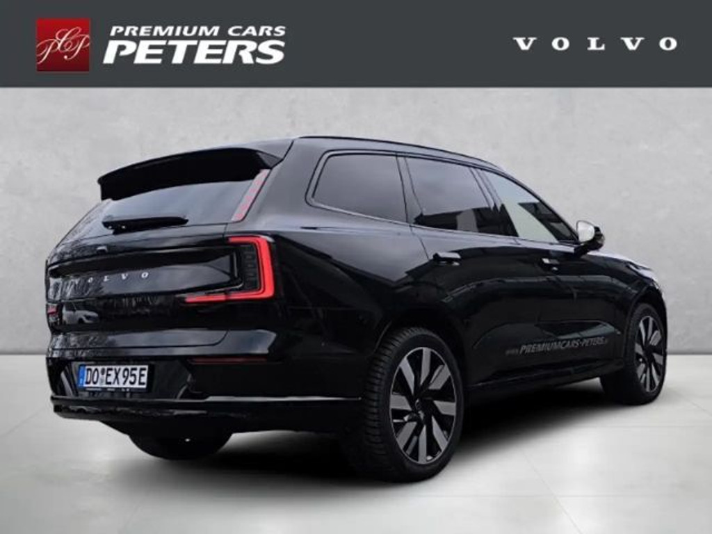 Volvo EX90