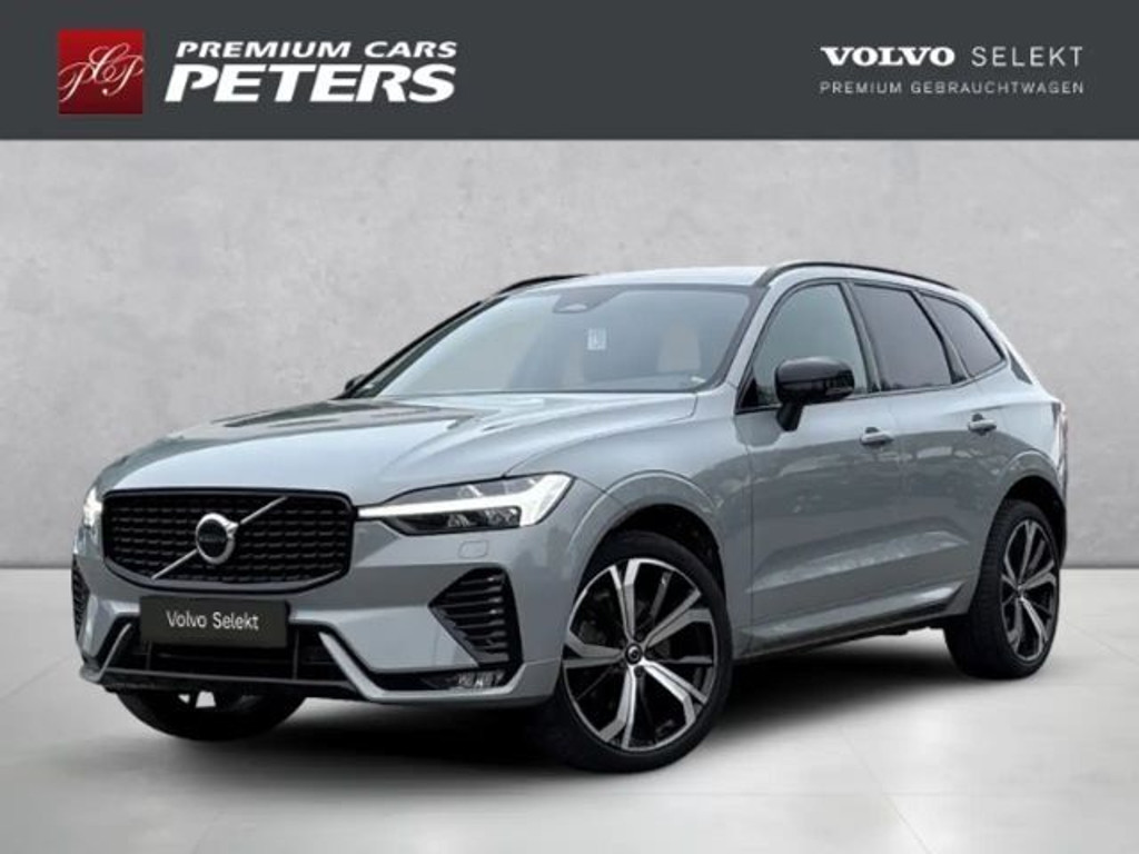 Volvo XC60 Plus Dark