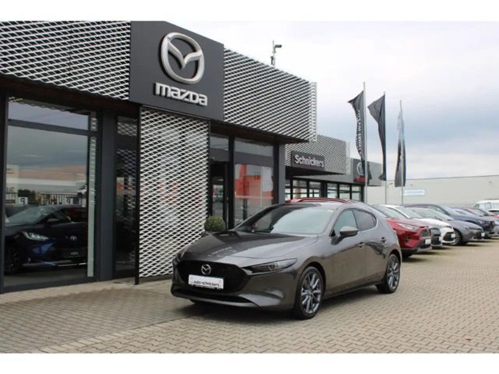Mazda 3 Exclusive-line