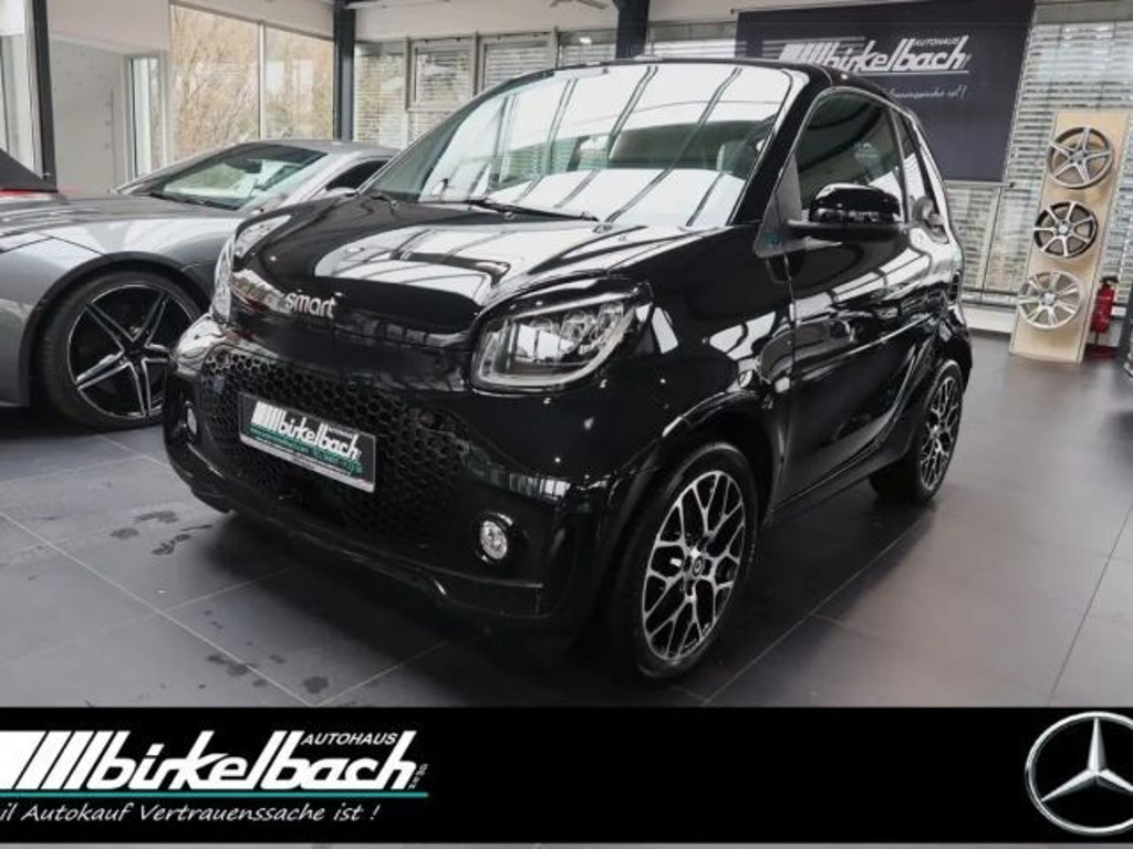 Smart EQ fortwo Prime Cabrio JBL