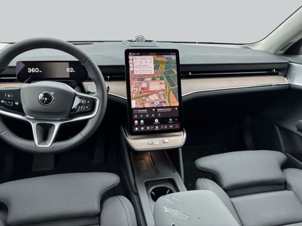 Volvo ES90